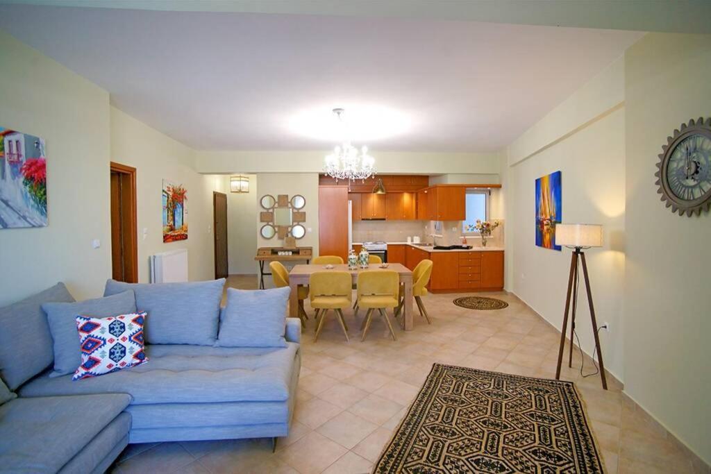 Luxury Appartement Kyparissia